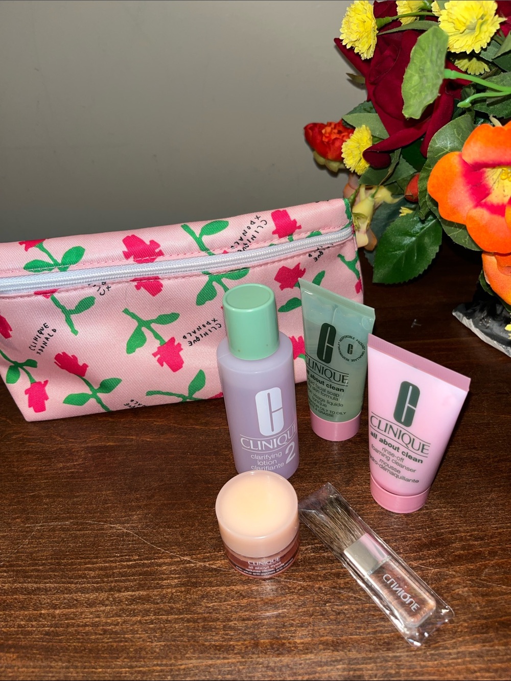 Clinique Pink Floral Travel Skincare Set with Mint Green Cap
